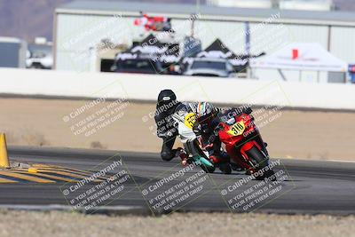 media/Dec-06-2024-CVMA Friday Practice (Fri) [[e1d1c5d4fc]]/4-Group 4 and Trackday/Session 2 (Turn 15)/